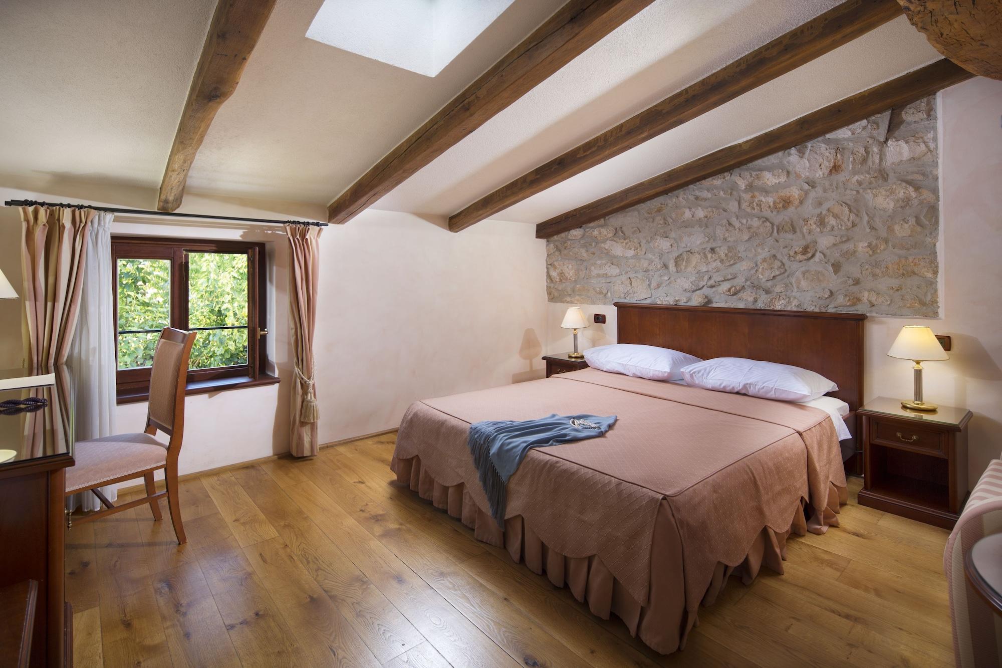 Heritage Hotel San Rocco Brtonigla Exterior photo
