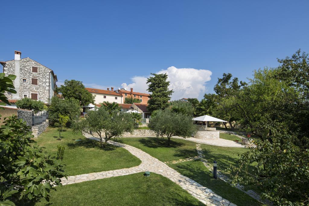 Heritage Hotel San Rocco Brtonigla Exterior photo