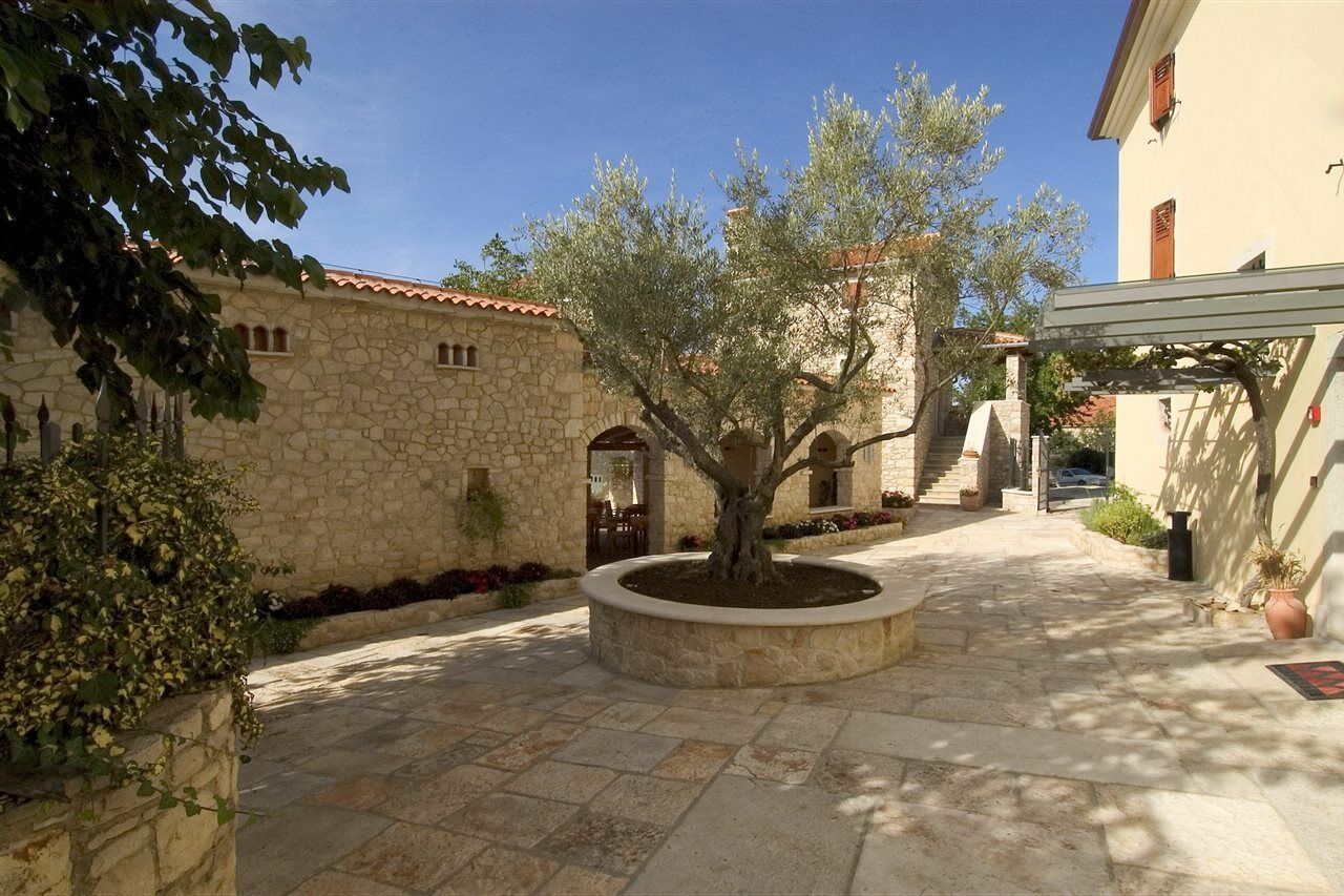 Heritage Hotel San Rocco Brtonigla Exterior photo